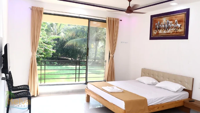 Spacious Room